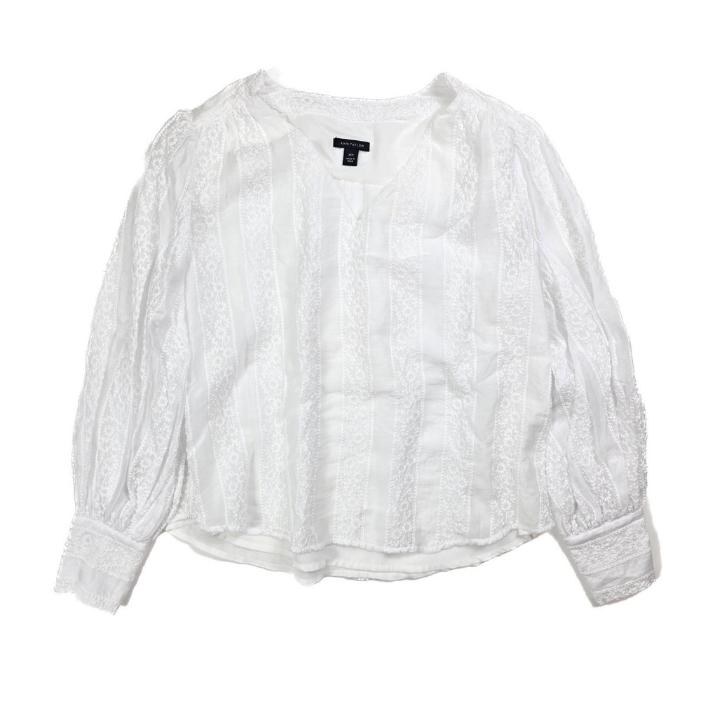 Ann Taylor White Flower Embroidered Lace V Neck L/ S Blouse Women's Size PXS
